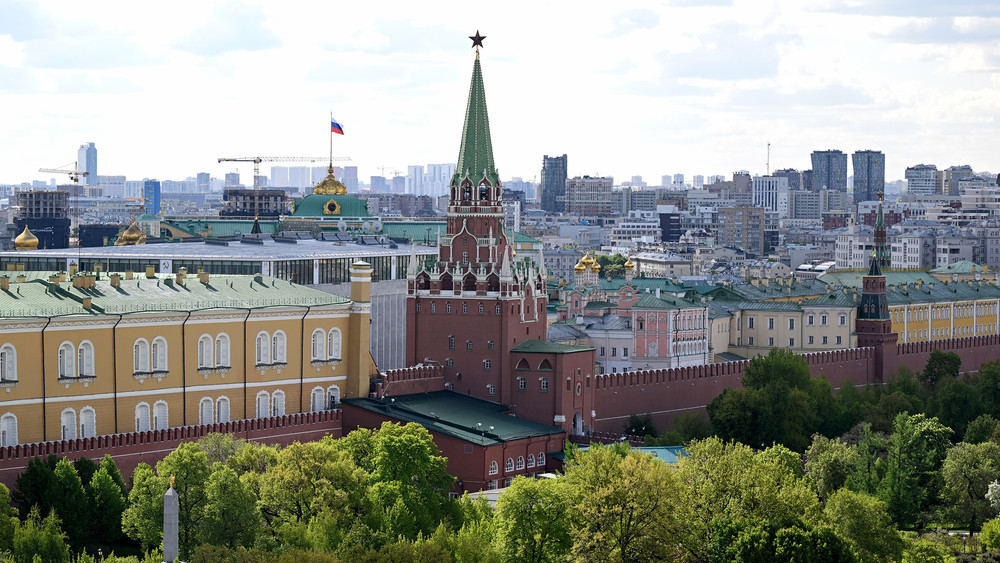 В России вступил в силу новый порядок миграционного учета
